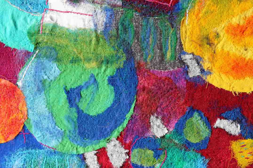 karenlintottphone2detailweb